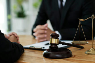 Legal Courses Decoded: One-Stop Certification & the Science of Law Mastery